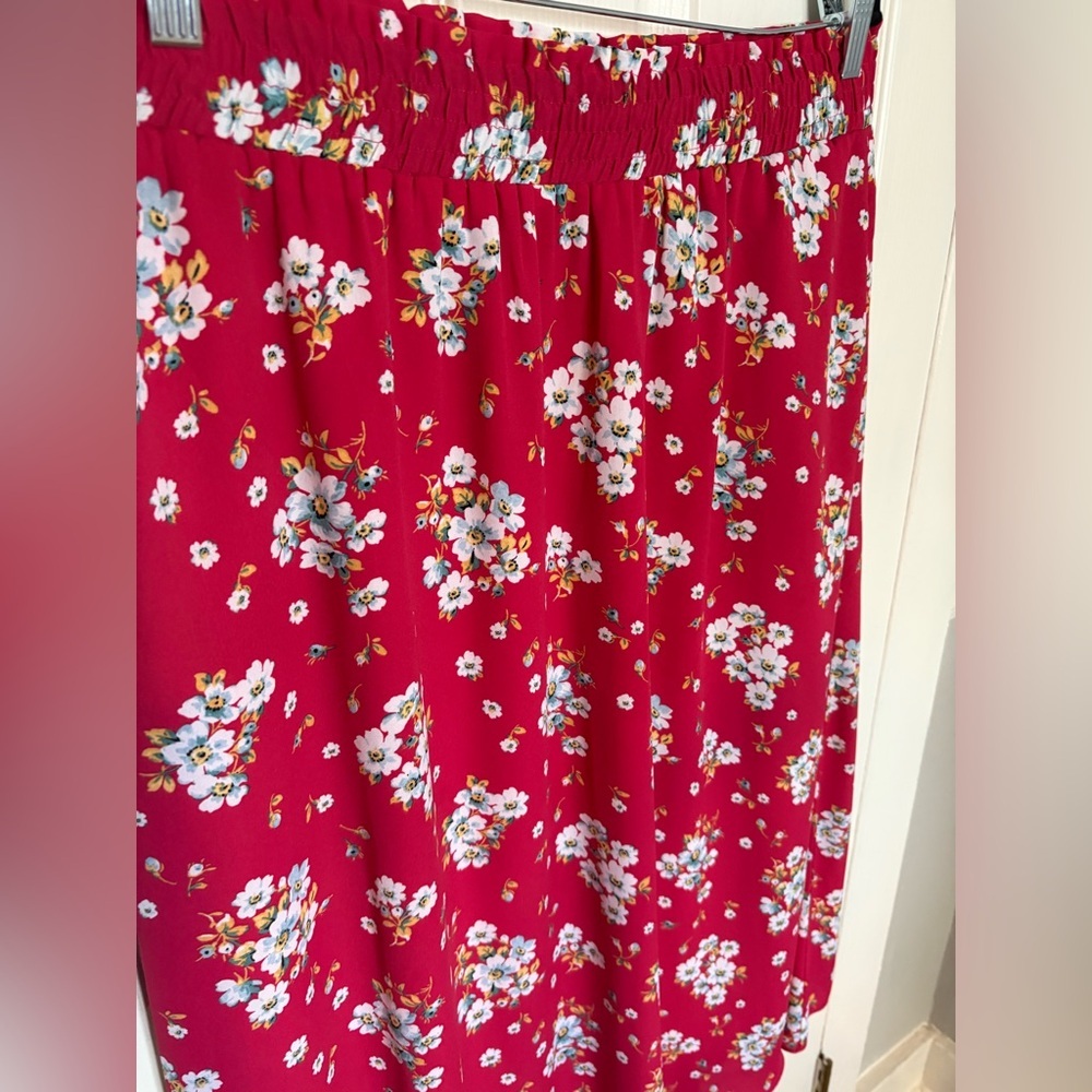LOFT Red Floral Midi Skirt - Picture 7 of 13